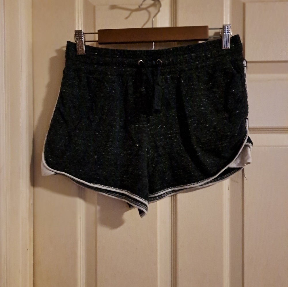 Athletic Works short size medium